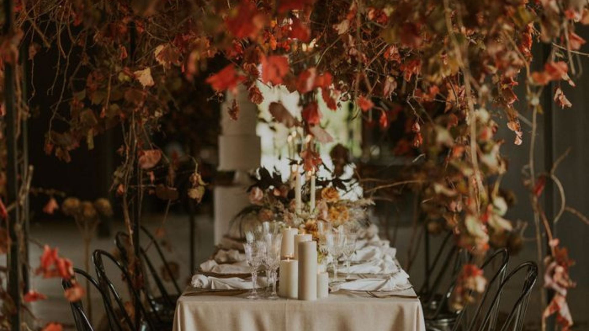 Wedding Color Palettes for Autumn: Inspiration and Ideas