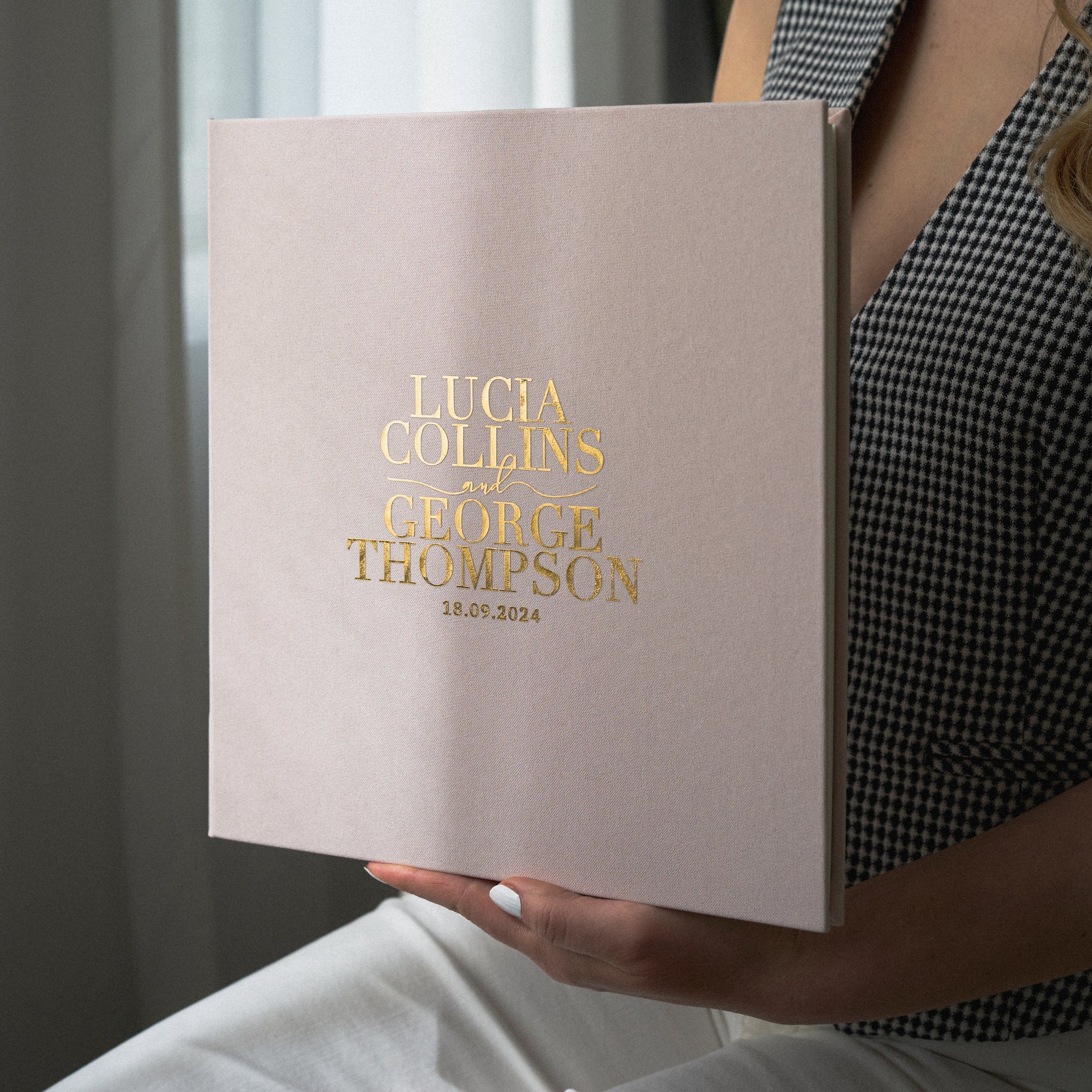 Cream + Real Gold | Guest Book
