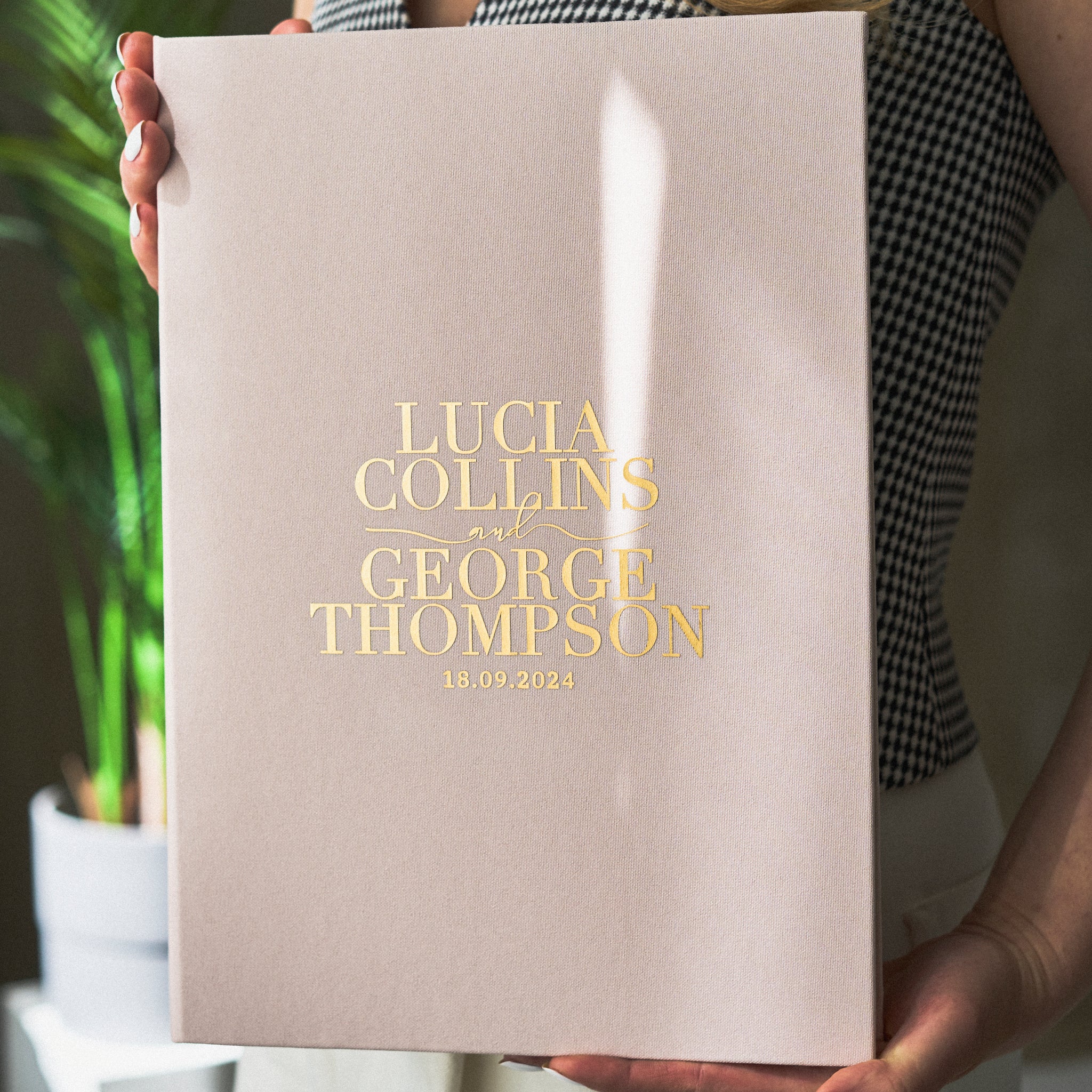 Cream + Real Gold | Guest Book